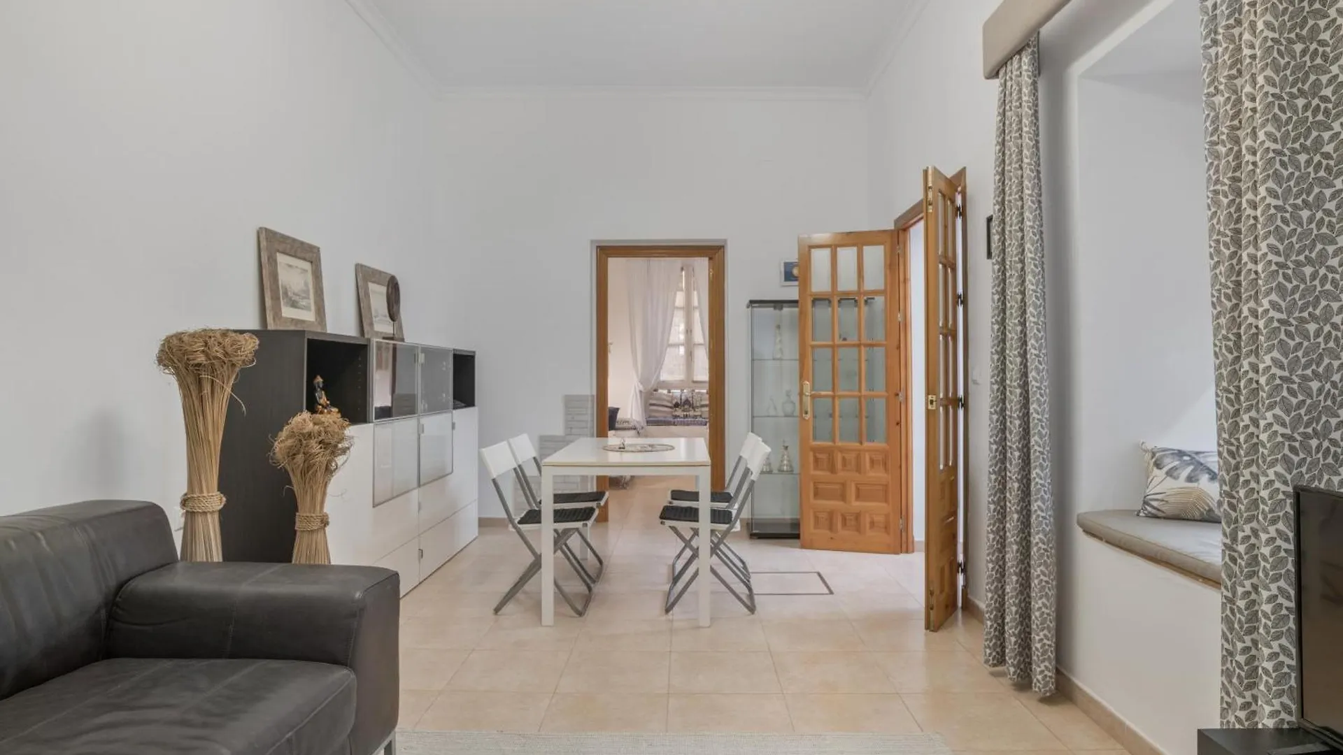 Apartament Alojamientos Cadiz Sol Bajo