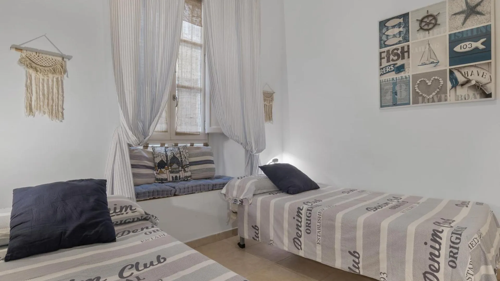 Apartament Alojamientos Cadiz Sol Bajo